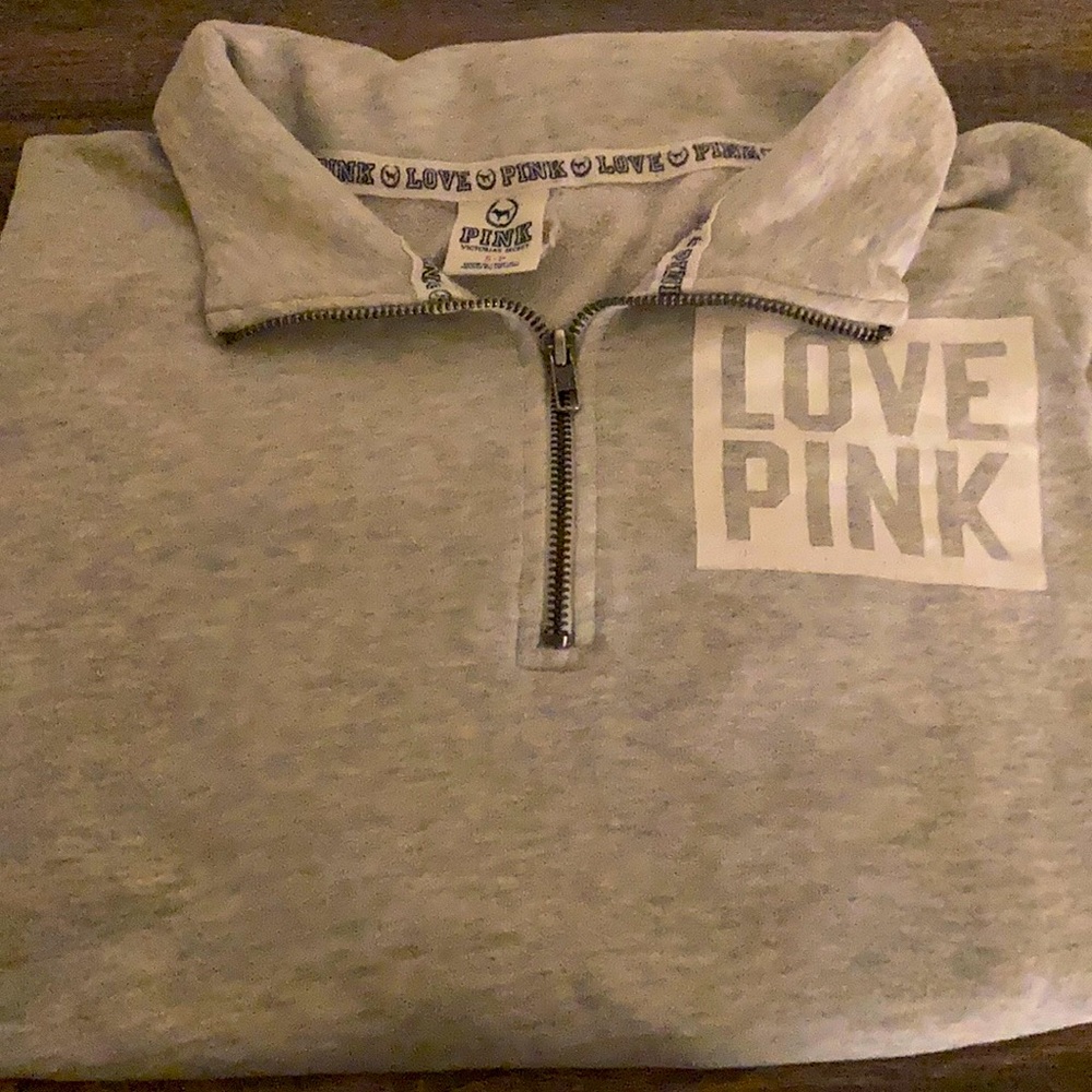 sweatshirt pink